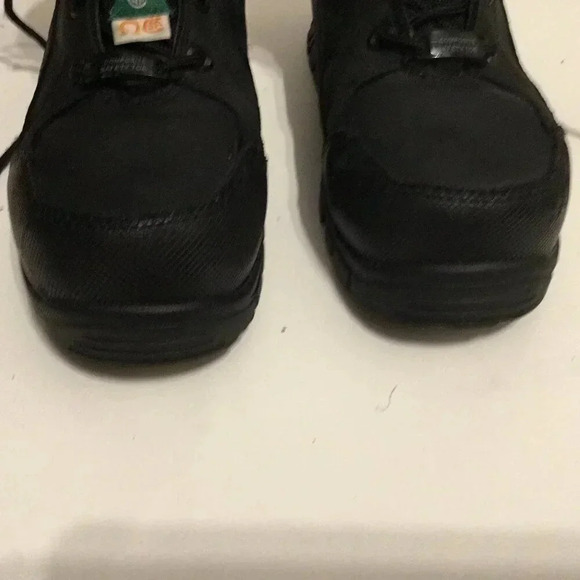 Wolverine Vibram Arctic Grip Women's Safety Shoes SZ 38(EUR) / 5 EW( US) - Picture 7 of 13